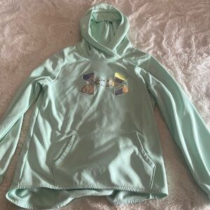 Under armour sweatshirt